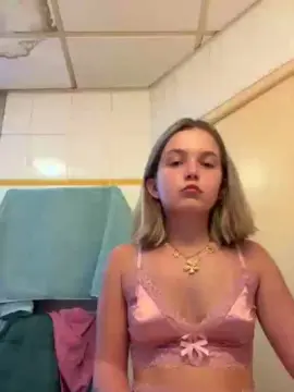 Jade2007  live sex cam