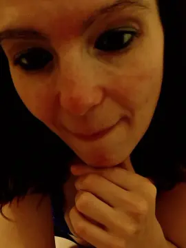 Labellerose89  live sex cam
