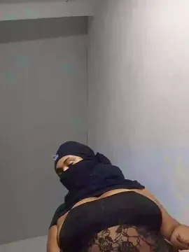 Anonimiss021  live sex cam