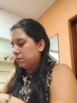 Luciaa_queen  live sex cam