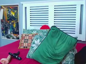 SativaHotxx  live sex cam