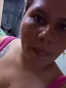 Romi222  live sex cam
