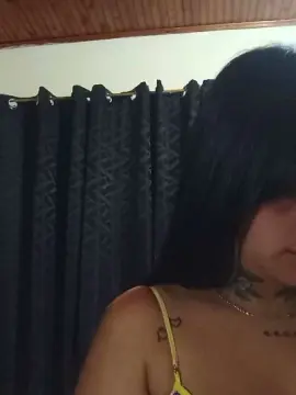 Alexis_benz  live sex cam
