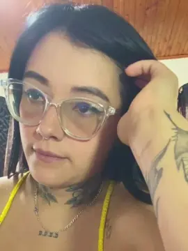 Alexis_benz  live sex cam