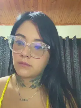 Alexis_benz  live sex cam