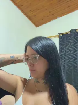 Alexis_benz  live sex cam