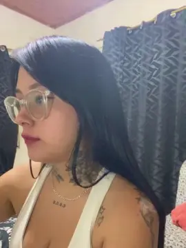 Alexis_benz  live sex cam
