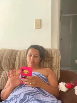 AnaCat69  live sex cam