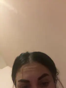 Diaane  live sex cam