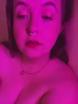 LunarKitsune  live sex cam