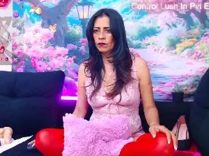 SashaMissHot  live sex cam