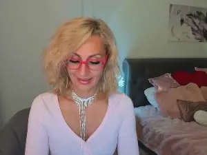 MuseOfStage  live sex cam