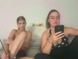 Lucky_eboyu  live sex cam