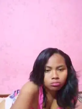 Shaniaha  live sex cam