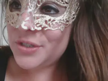 BambolaGenuina  live sex cam