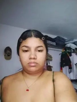Carolina354  live sex cam