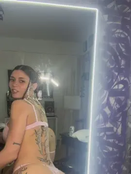 Hustler666  live sex cam