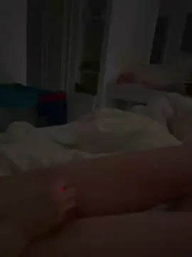 JeuneTentation  live sex cam