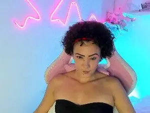 Emeril_coquine  live sex cam