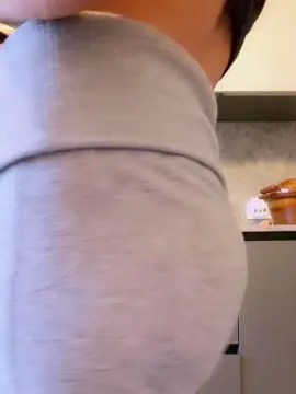 Pysi69  live sex cam