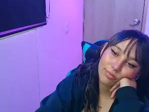 Skarlet_Adams  live sex cam