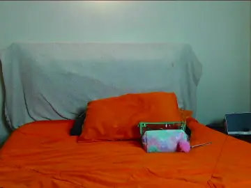 Syrinna94  live sex cam