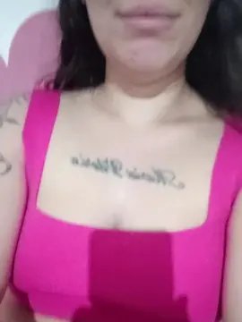 Tay_gatinha44  live sex cam