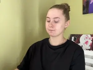 TreenaSpeier  live sex cam