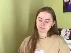 TreenaSpeier  live sex cam