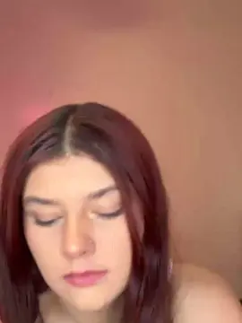 Sexymomma44  live sex cam