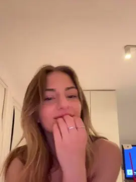 Angellilly77  live sex cam