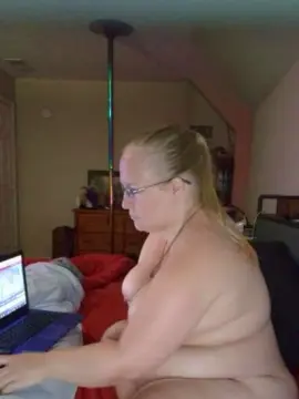 Norsedragon  live sex cam