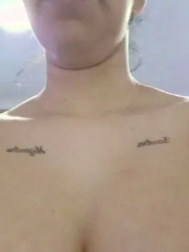 Fatima39  live sex cam