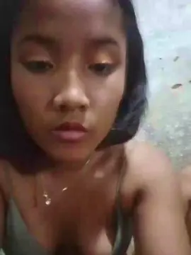 Jessy324  live sex cam