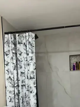 Corallune  live sex cam