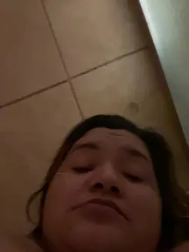 Quinnzalle33  live sex cam