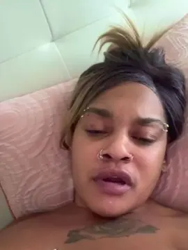 Lovely_Starr  live sex cam