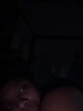 ToXicZan  live sex cam