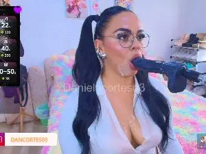 DanielaLujan  live sex cam