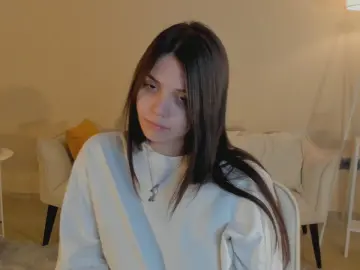 EloiseVertiz  live sex cam