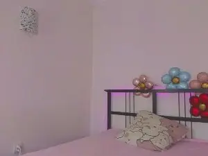 Flora_Amber  live sex cam