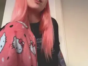 JulieannUlich  live sex cam