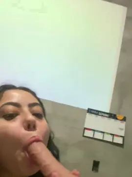 Puddinick  live sex cam