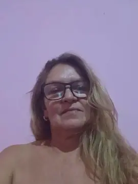 Lindanina1  live sex cam