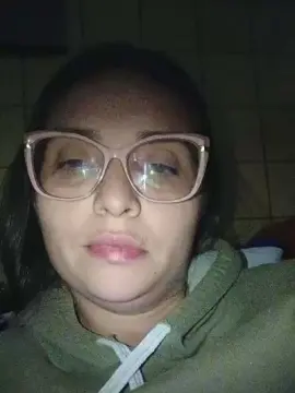 Sexyauroraz  live sex cam