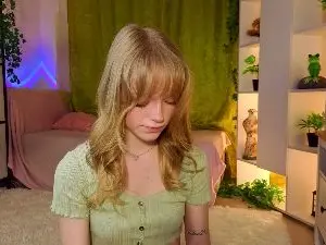 AlleenCalligan  live sex cam