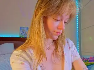 AlleenCalligan  live sex cam