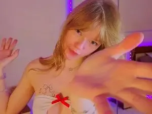 AlleenCalligan  live sex cam