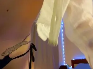 AlleenCalligan  live sex cam