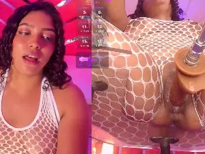 LustyNibbles  live sex cam